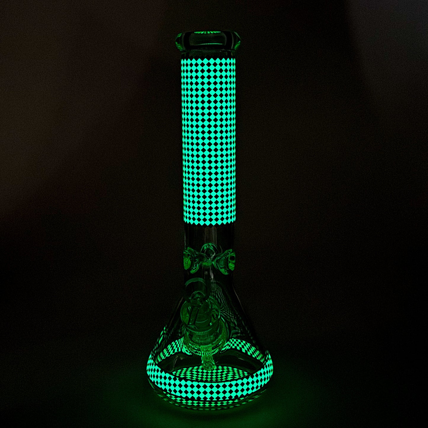 15" Grid Pattern Beaker Bong – Glow in the Dark