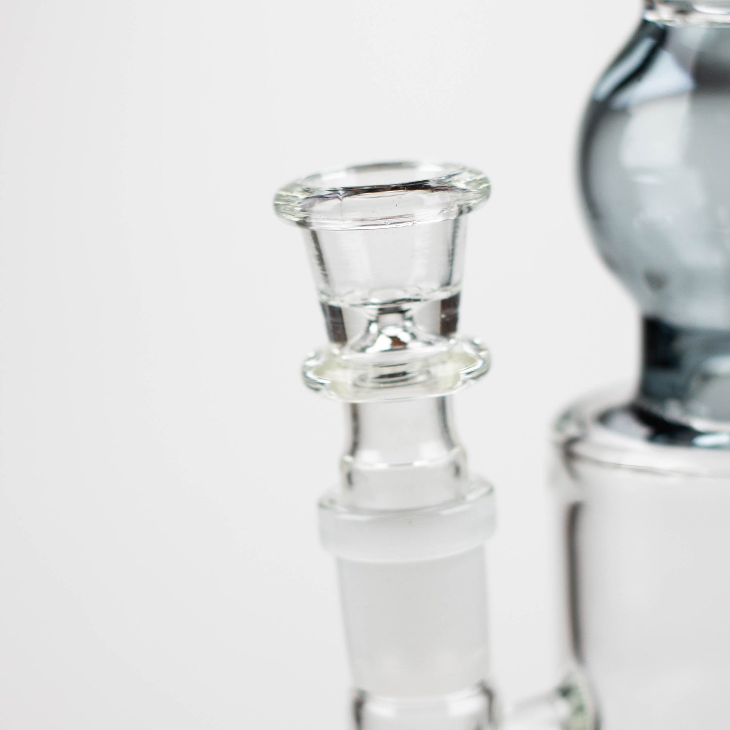 11" Color accented glass bong with honeycomb diffuser-Assorted