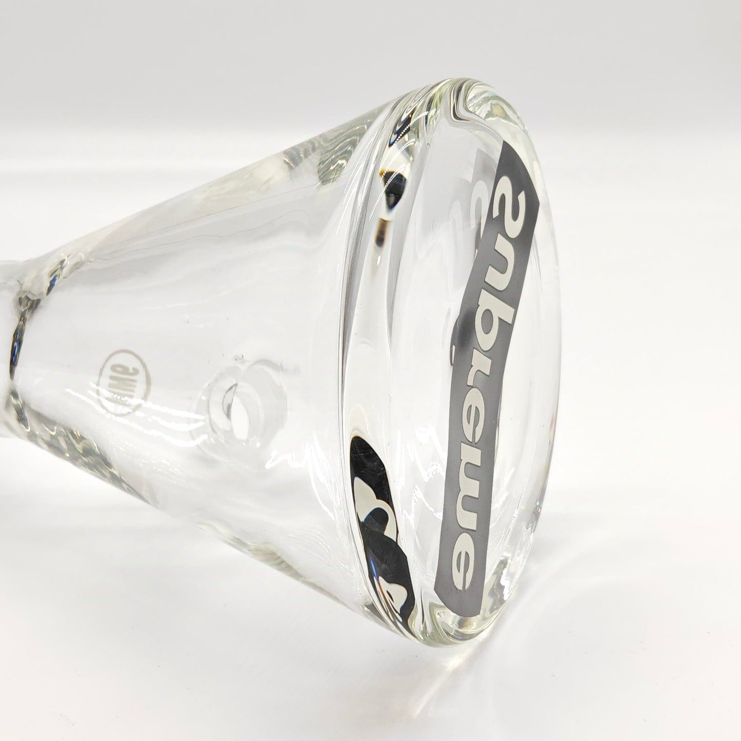 20" Stylish Designed 9mm Glow in the dark Glass Bong