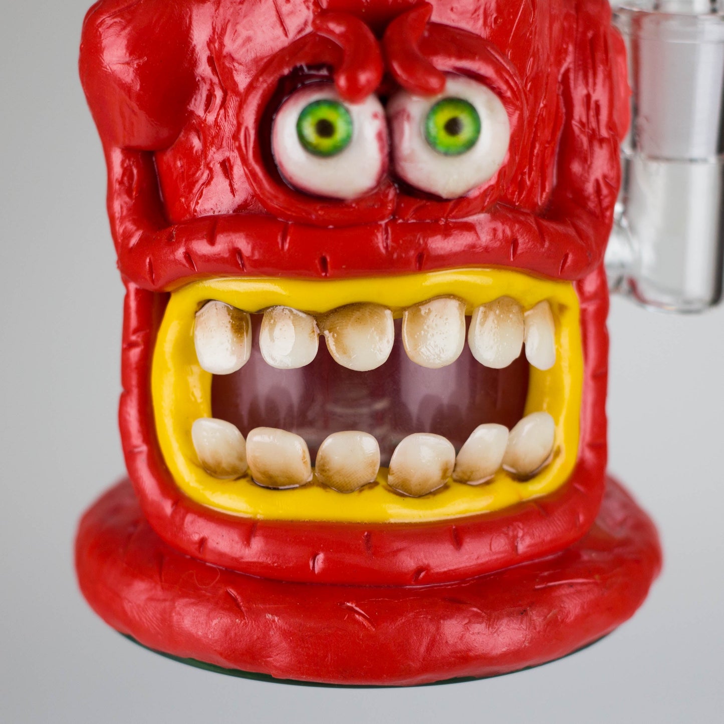 8" Monster Madness Resin Bong
