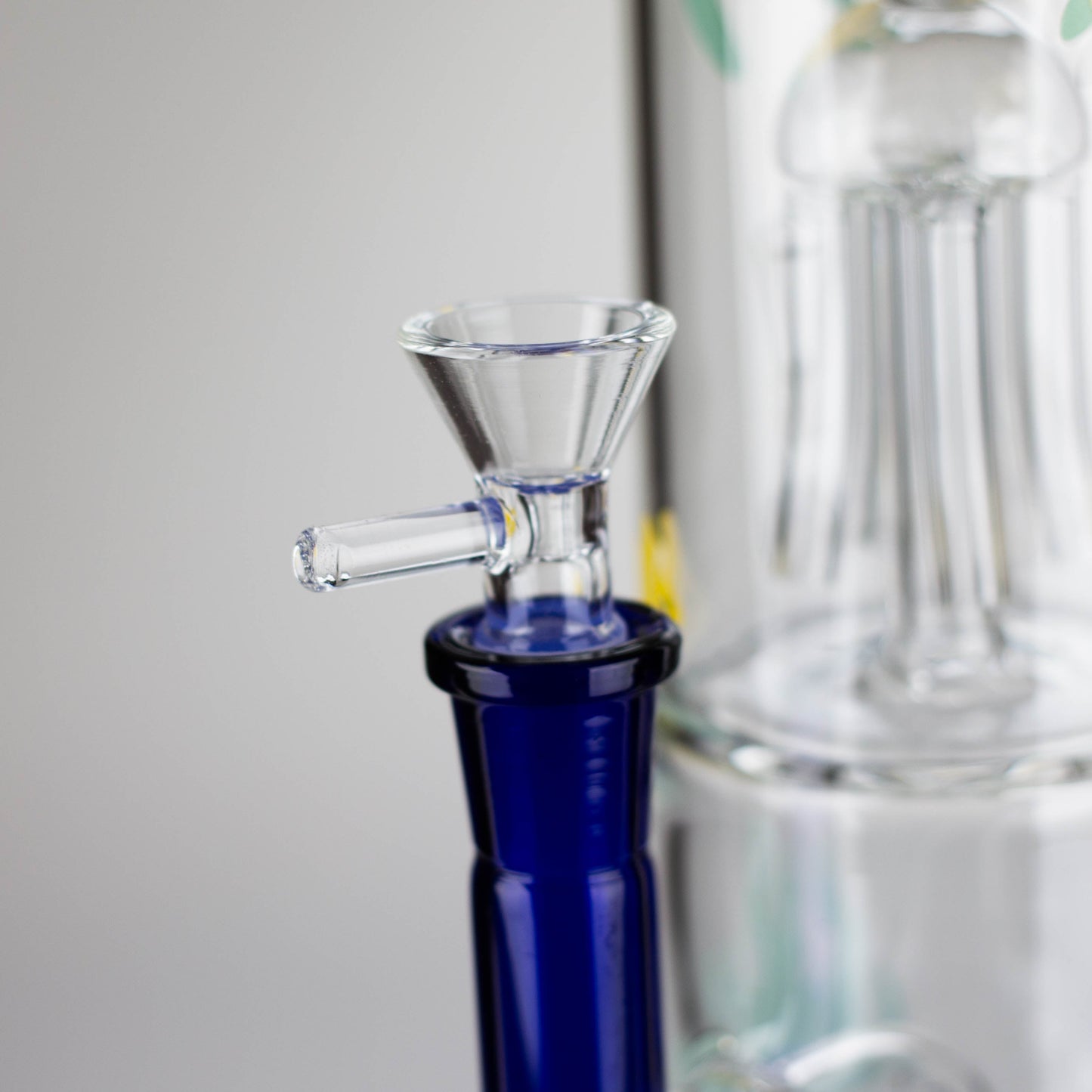 10.5" Tropical Ocean Glass Bong