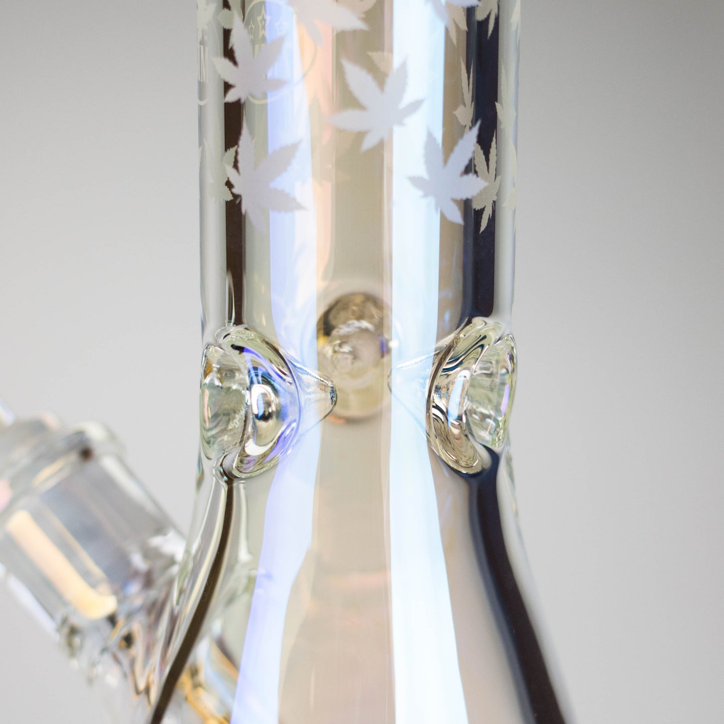 Xtreme | 13″ 7mm Electro-Plated Beaker Bong – (XTR-210)