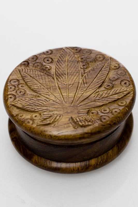 Leaf carved 2 parts wooden grinder