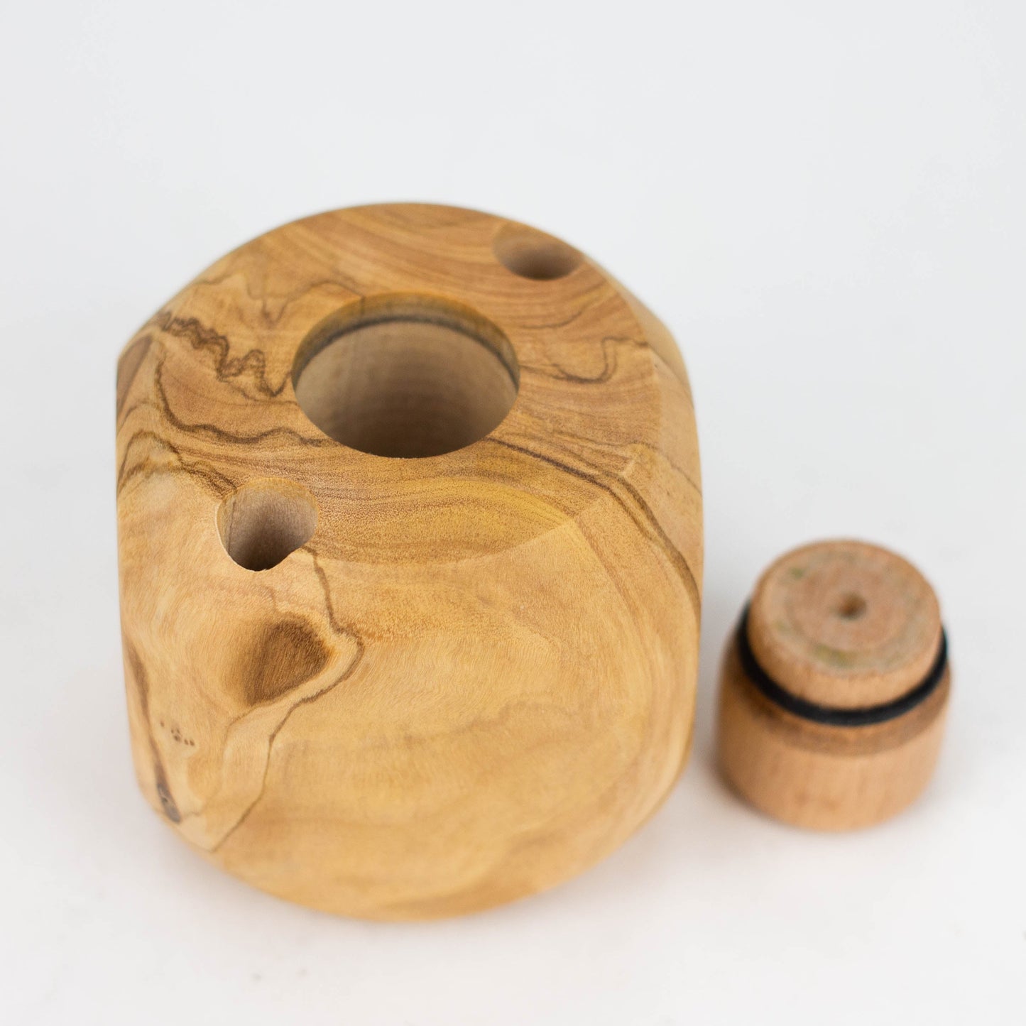 Olive Wood Big Apple Dugout_2