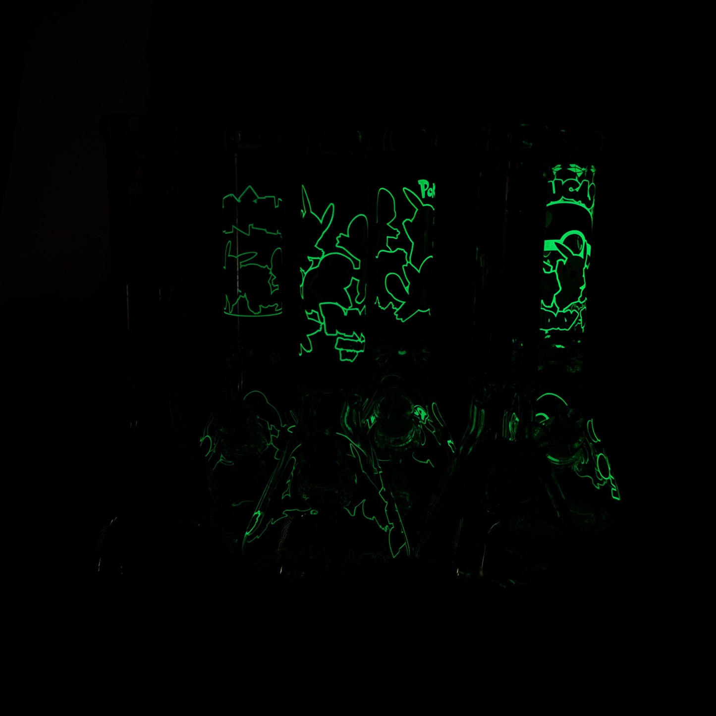 7.5" Glow-in-the-Dark PK Cartoon Beaker Bong – [PIP880]