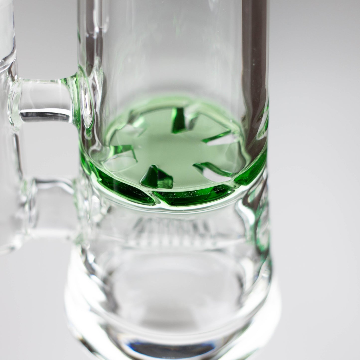 The Kind Glass | Giggles Water Pipe_7
