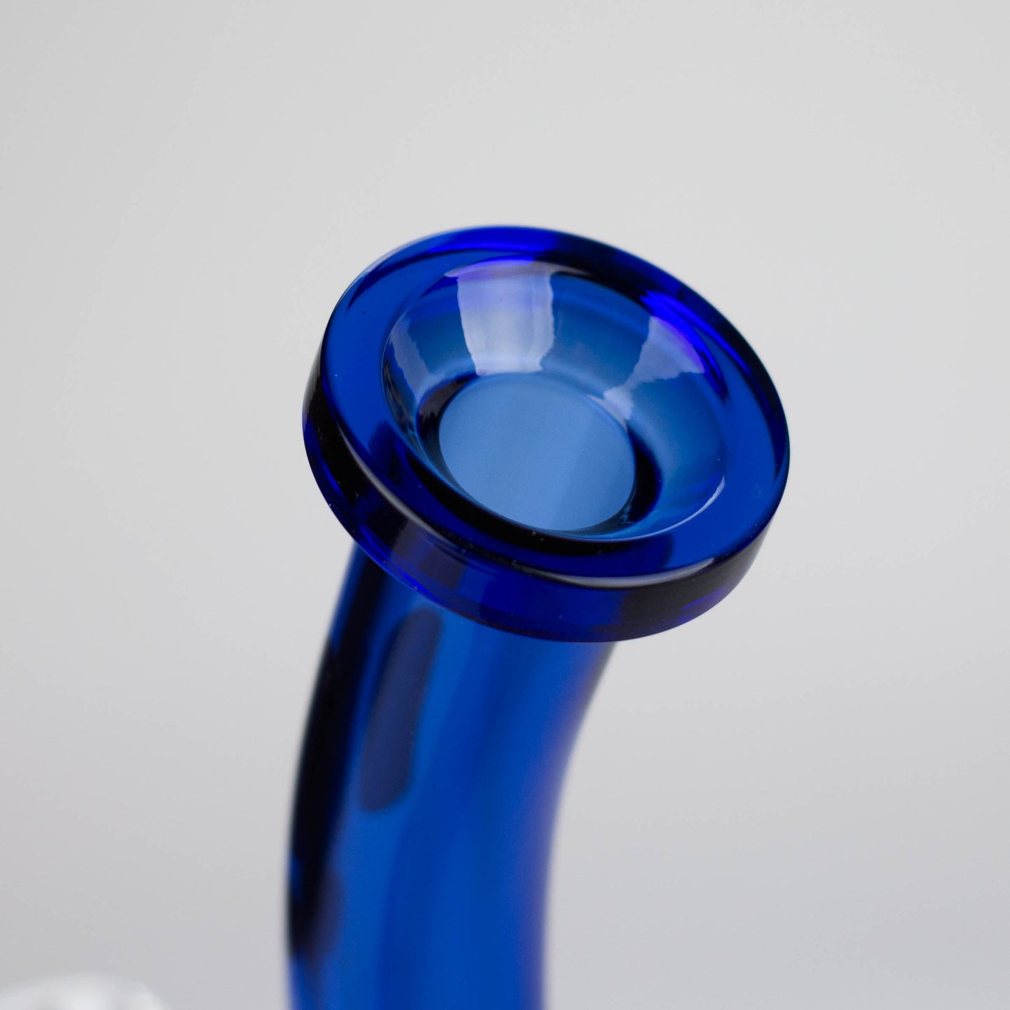Infyniti | 9.5" glass bong with tree-arm diffuser