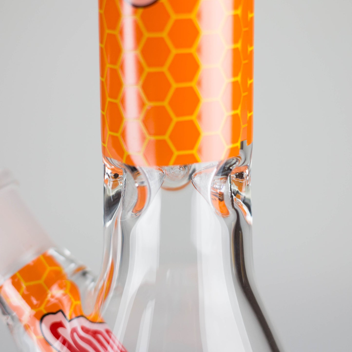 7.5" 4mm BW Design Beaker Bong