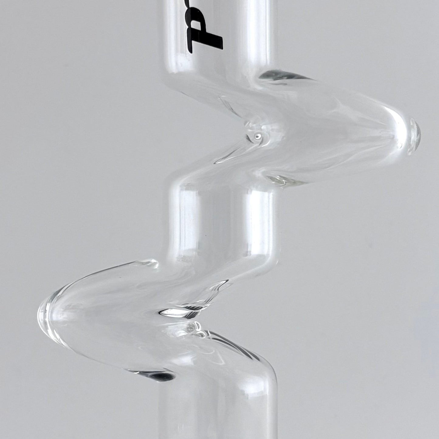 Wicked | Zig-Zag 12" 4mm 4 Colours Assorted Glass Beaker Bong