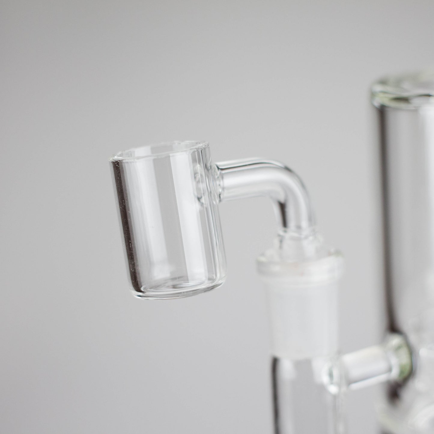 Z9" 2-in-1 Color accented Glass Dag Rig with Percolator