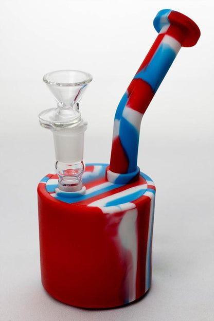 7" Detachable silicone bubbler