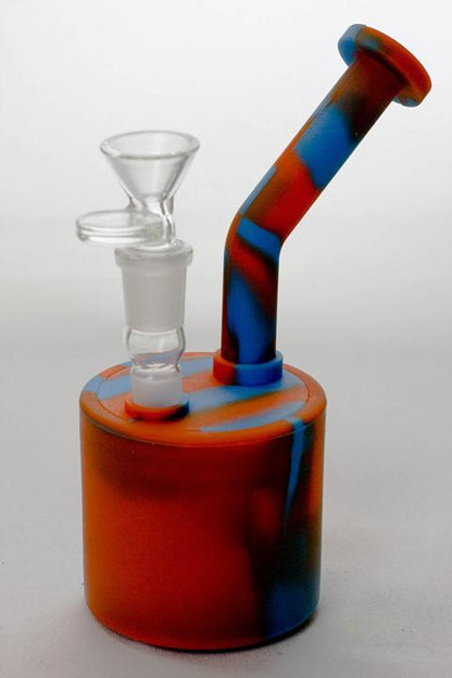 7" Detachable silicone bubbler