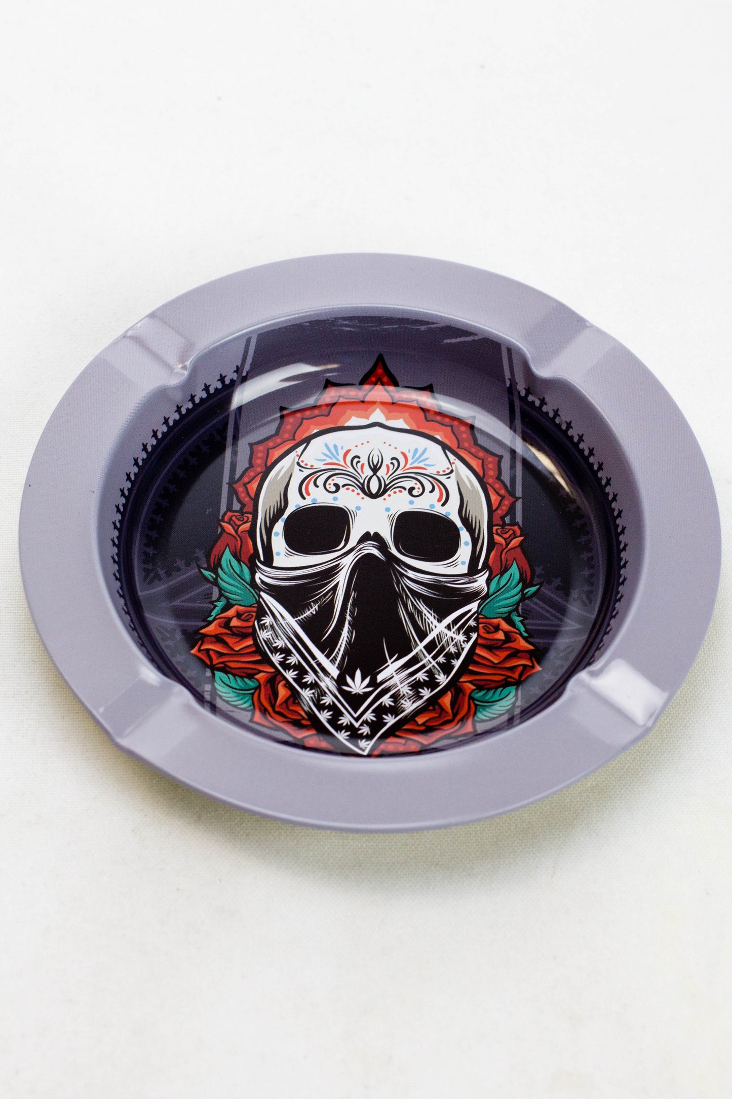 Smoke Arsenal round metal ashtray