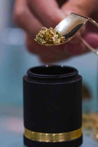 ROYALE G™ - 5 PIECE LUXURY HERB GRINDER