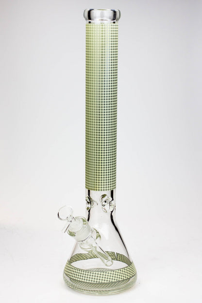 18" Diamond pattern Glow in the dark 7 mm glass beaker bong