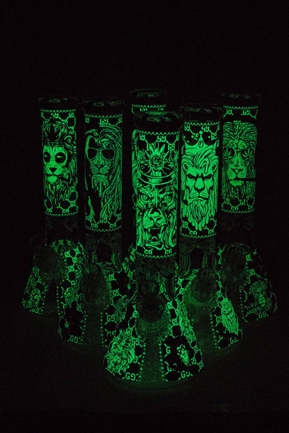 14" Hash King Glow in the dark 9 mm glass bong