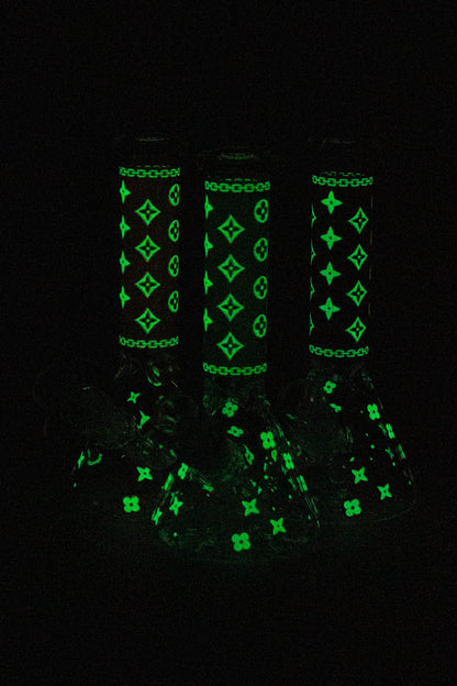 7.5" Luxury Pattern glow in the dark beaker glass water bong