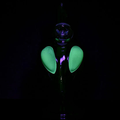 Hemper | 6" Alien Head Bong – Glow-in-the-Dark Eyes