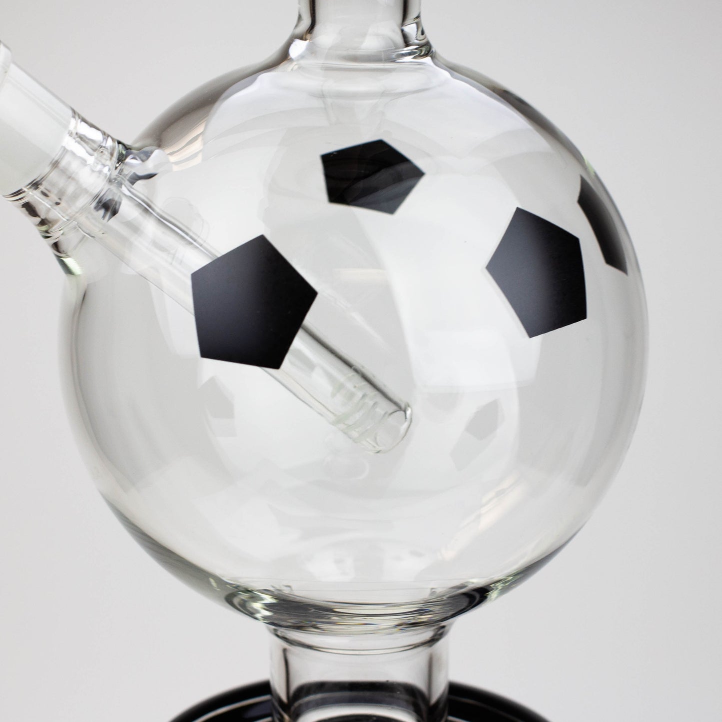 13" Volcano Soccer Ball round base bong [AK819]