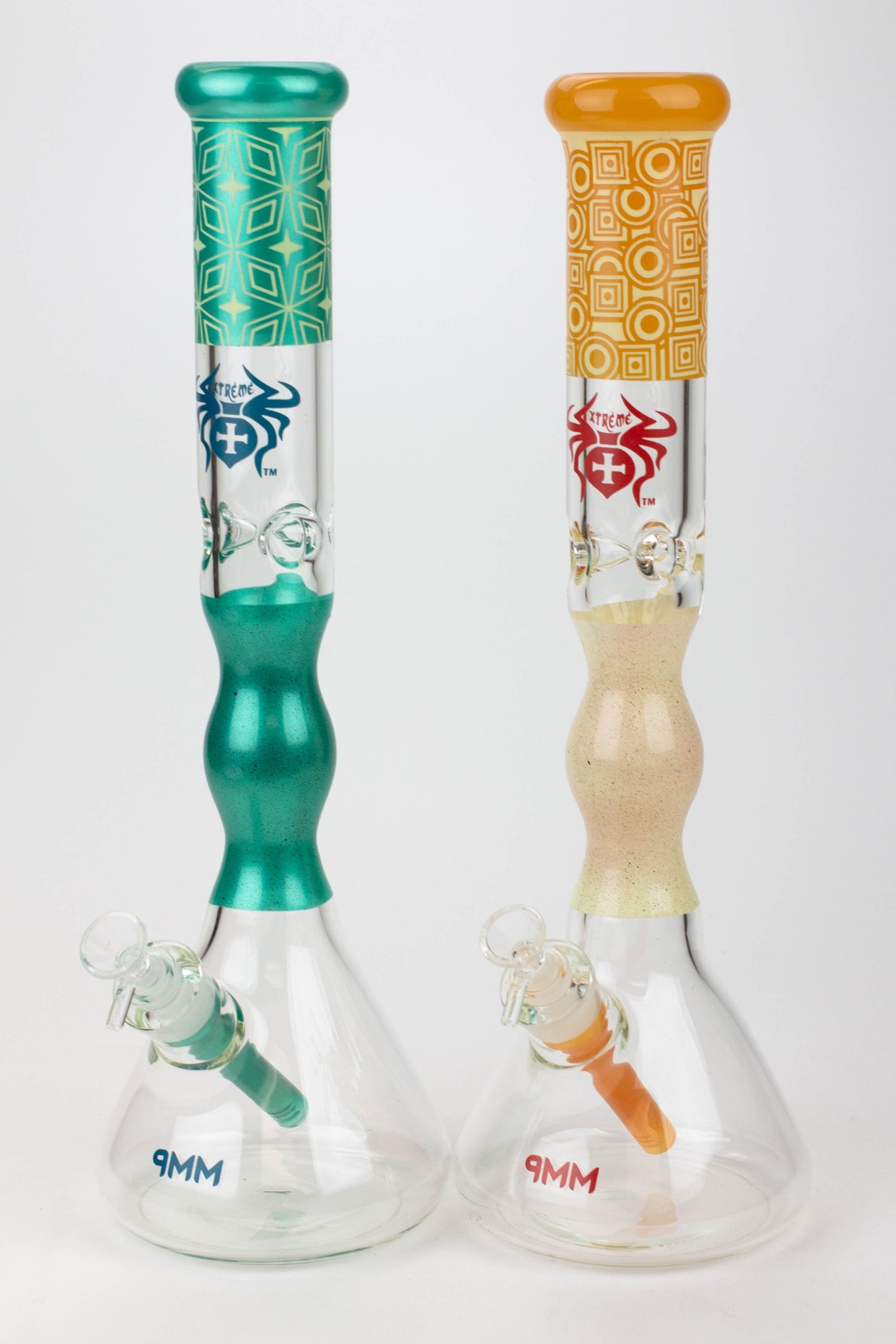 19" XTREME / 9 mm / Curbed tube glass Bong [XTR5001]
