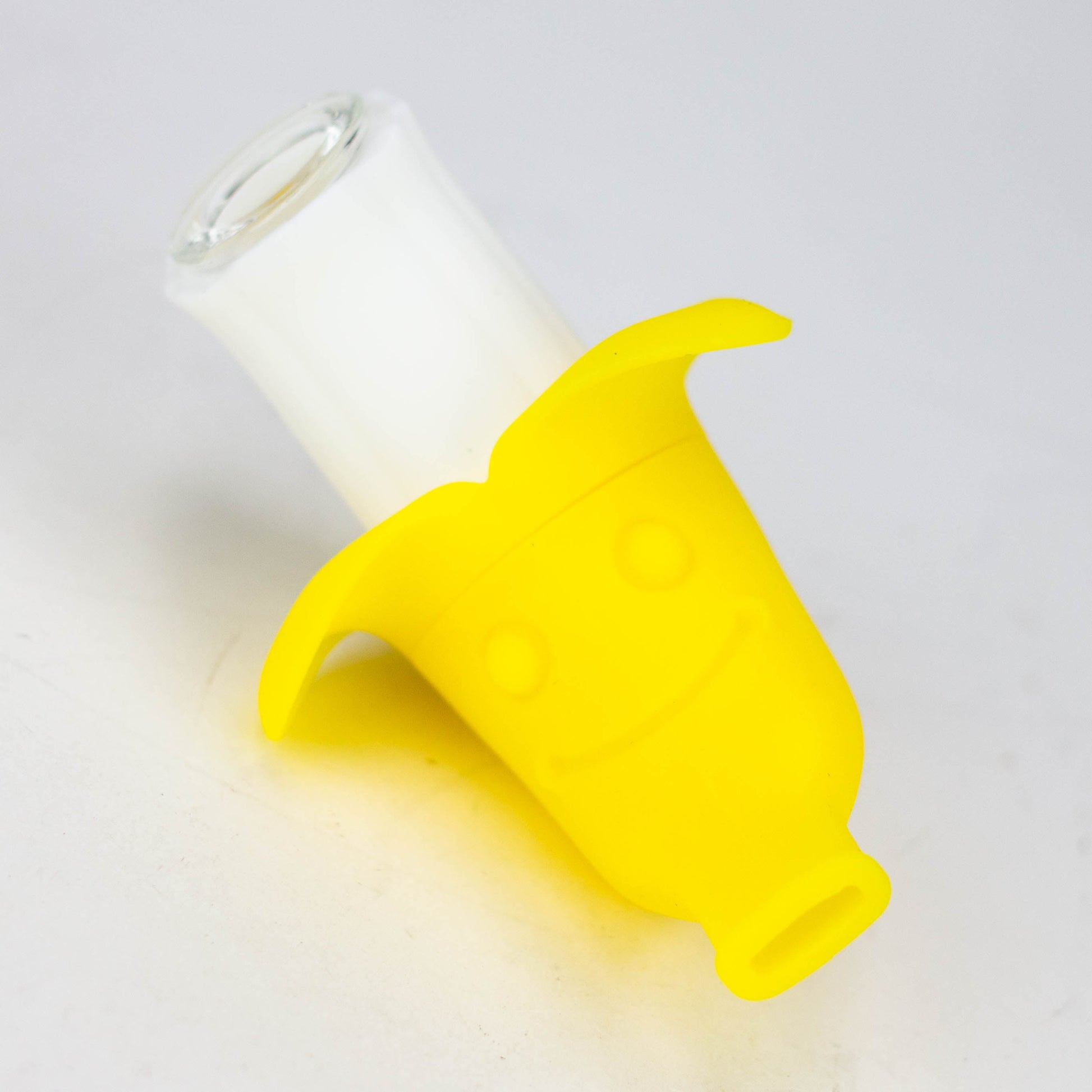Weneed | 4.5" Banana Silicone Hand pipe_0