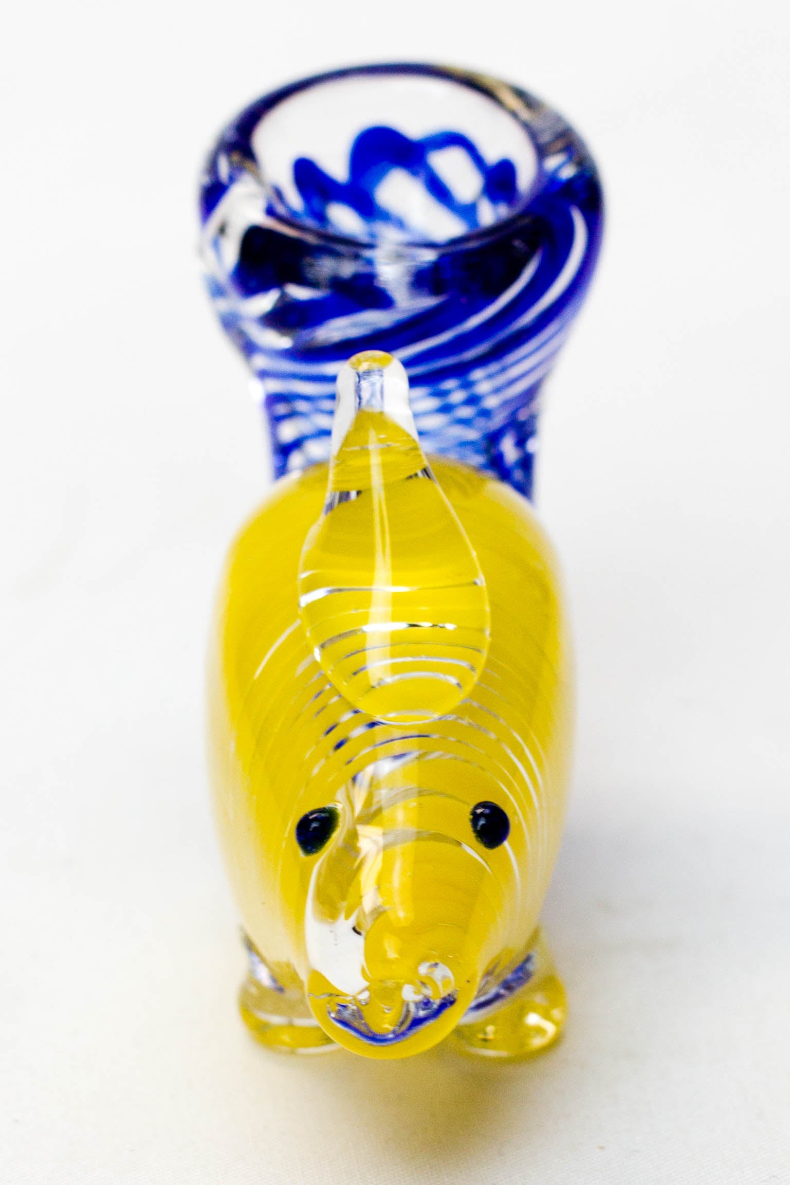 3.5" Goldfish shape glass hand pipe_3