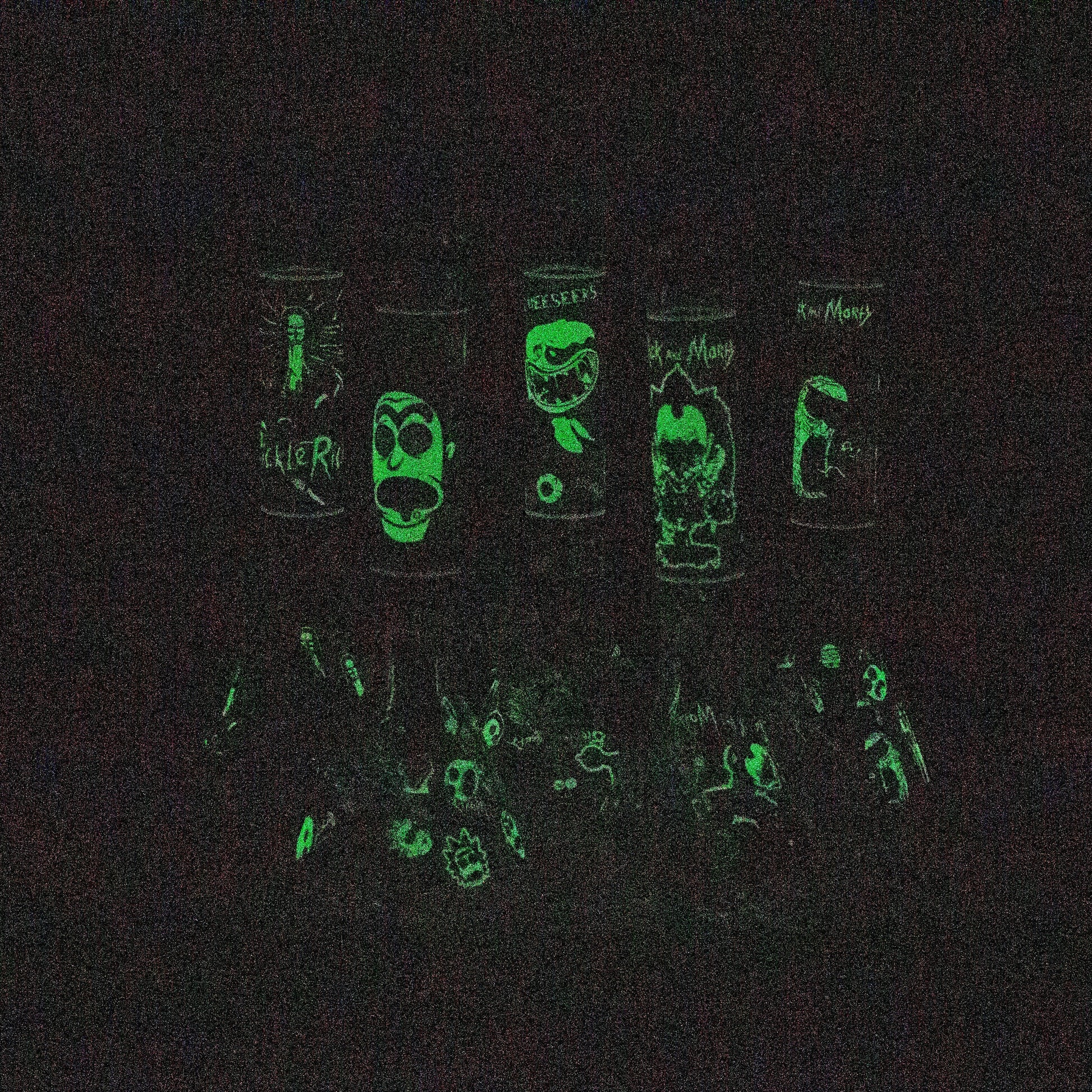 10" RM decal Glow in the dark glass water bong_5