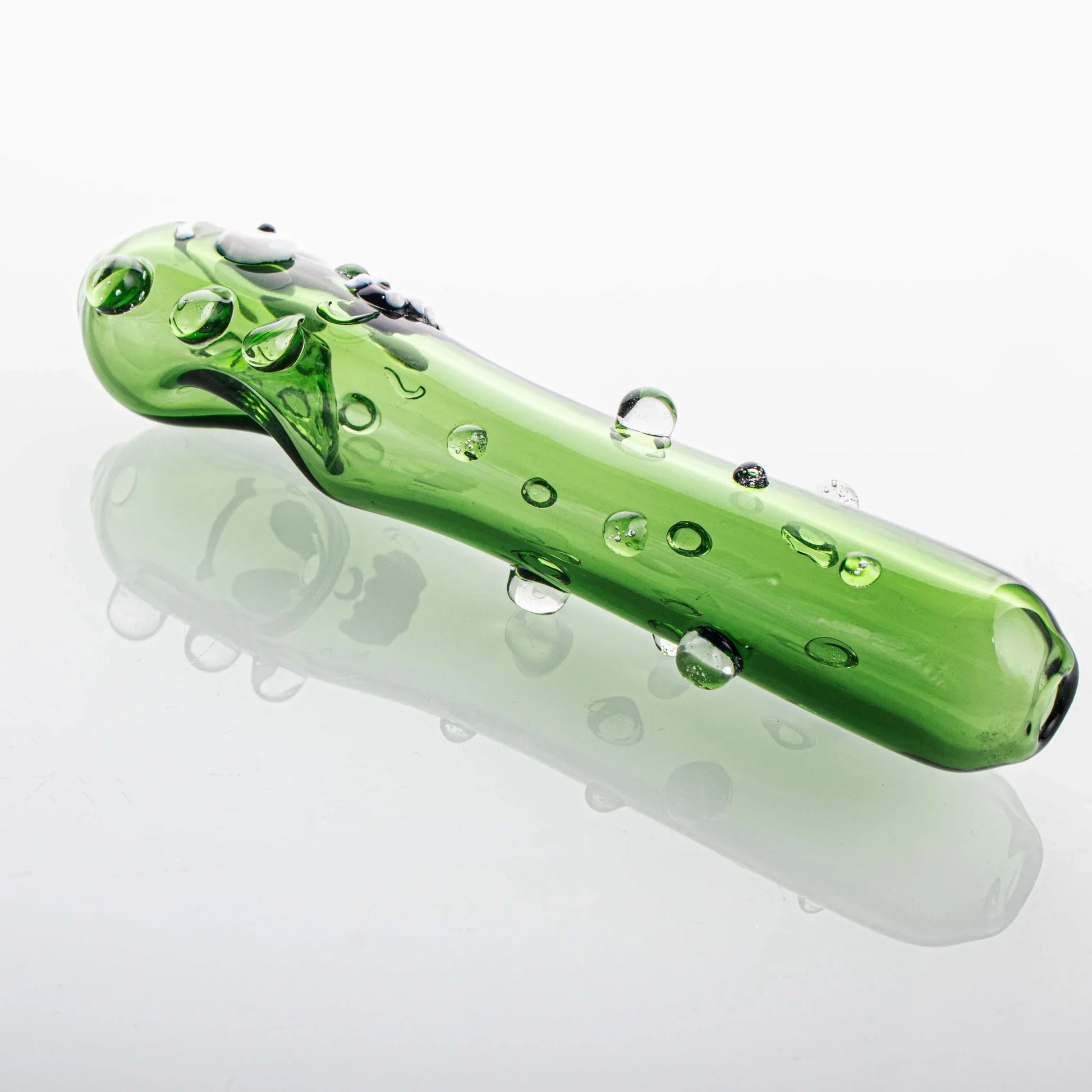 Gotoke | 4.72“ Green Cucumber Fruit Glass Pipe_1