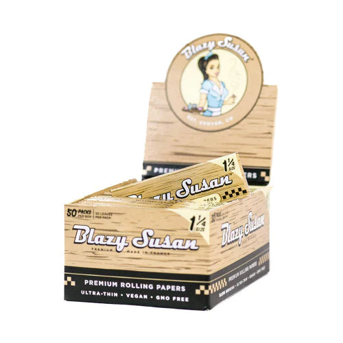 Blazy Susan | Unbleached 1-1/4 Rolling paper box of 50_0